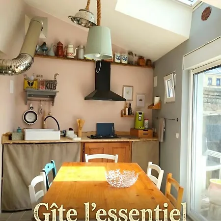 L'essentiel Nyaraló *